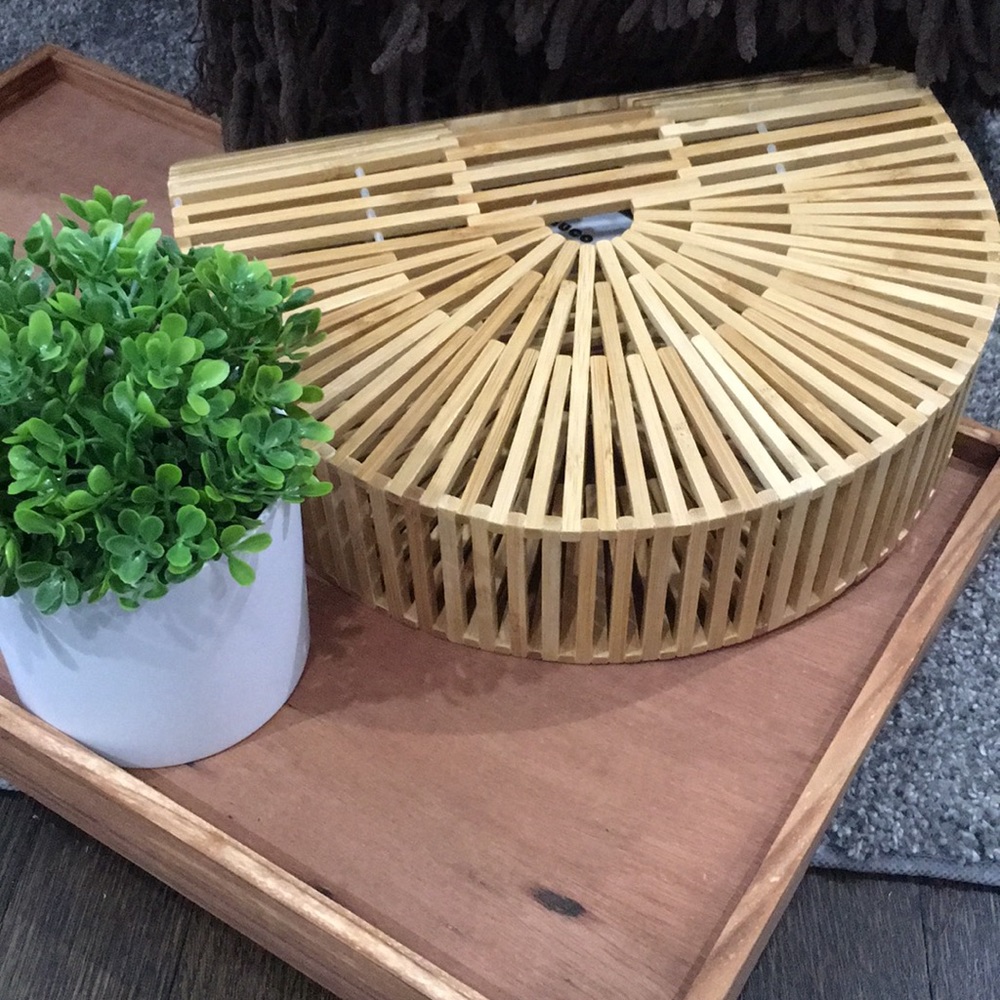 Bamboo Handbag - Picture 7 of 12